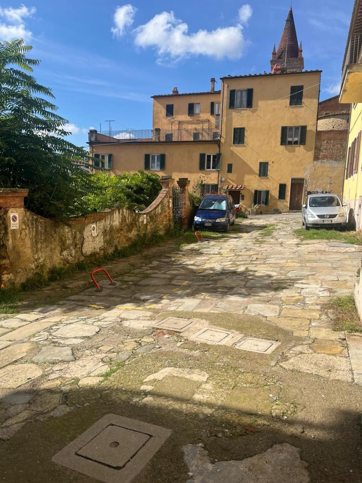 Appartement Casina Travi à Arezzo Extérieur photo
